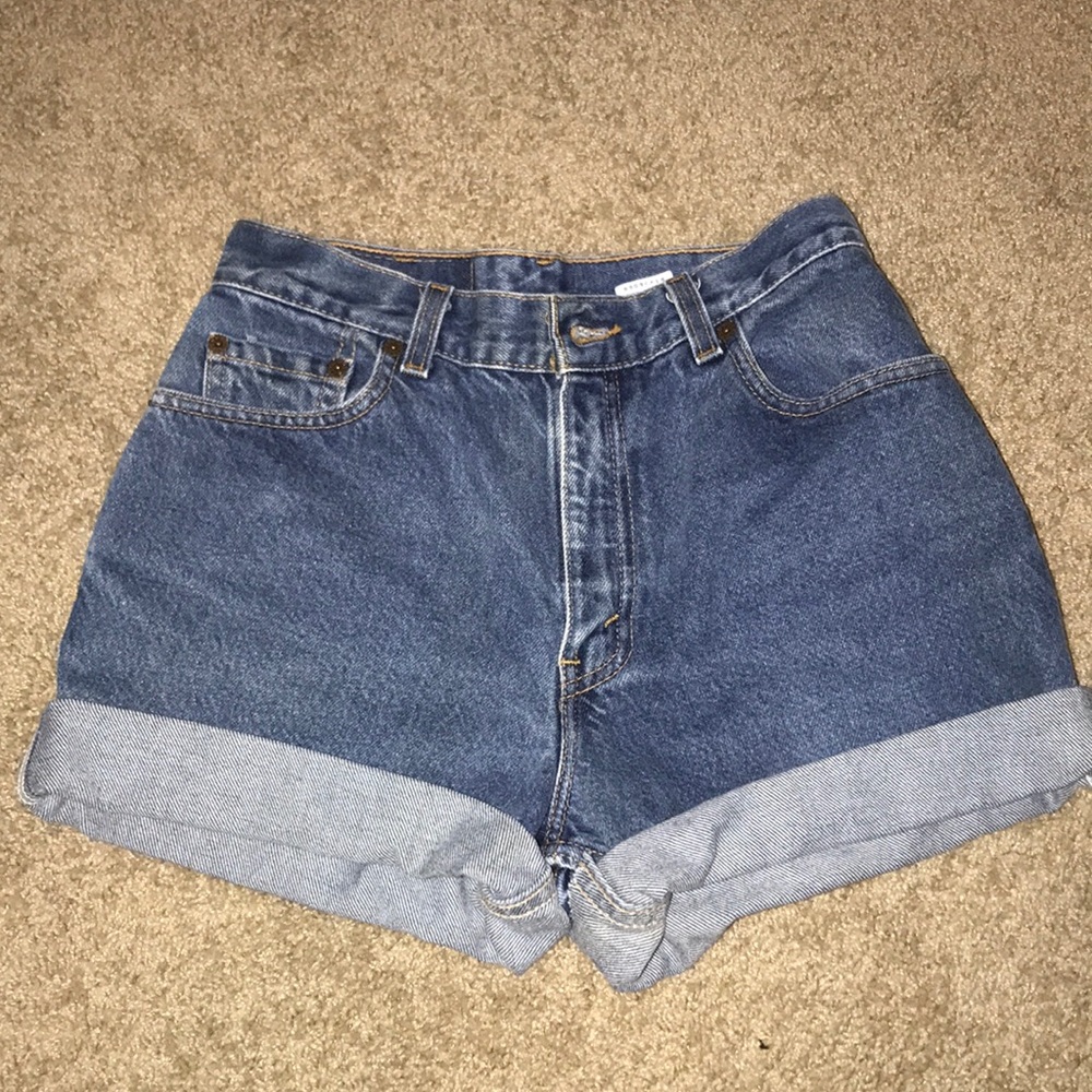 Levi’s shorts
